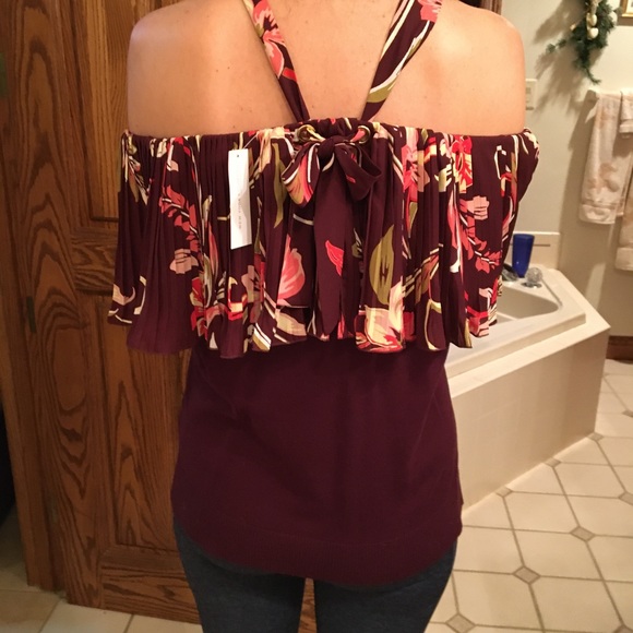 New York n Company off the shoulder top NWT - Picture 4 of 8
